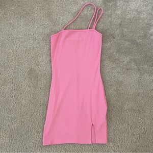 Elegant Pink Strappy Dress